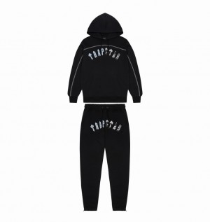 Trapstar Irongate Chenille Arch 黒 青 迷彩 | TS-64864