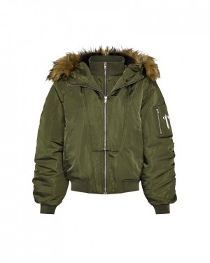 Trapstar Women’s Script Fur Hood Bomber カーキ | TS-65161