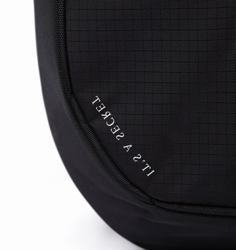 Trapstar Cobra T Rucksack 黒 シルバー | TS-64765