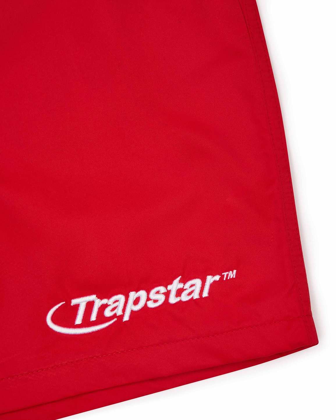 Trapstar Hyperdrive Shell Shorts 赤 | TS-65311