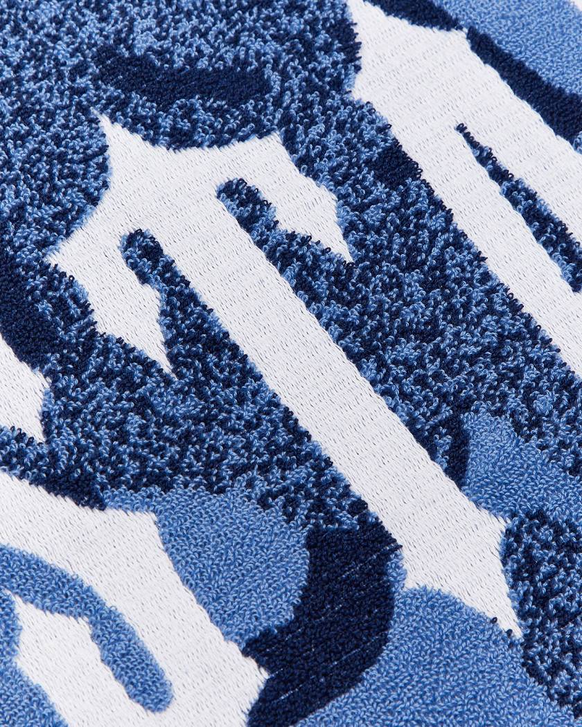 Trapstar Irongate Beach Towel 青 迷彩 | TS-65070
