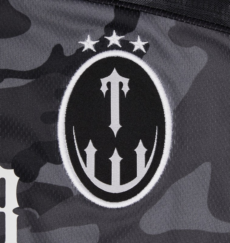 Trapstar Irongate Mesh Football 黒 迷彩 | TS-64807