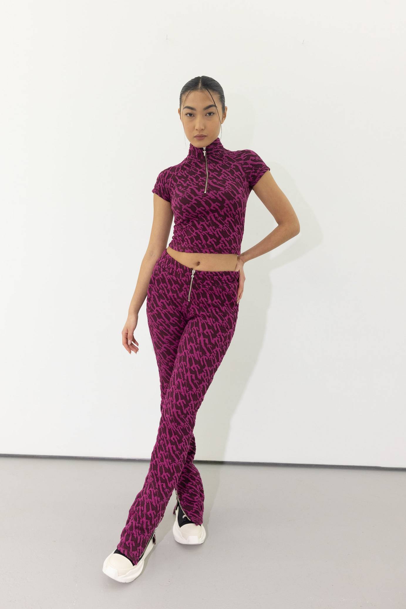 Trapstar Jacquard Fitted Zip Crop Top ボルドー ピンク | TS-65132