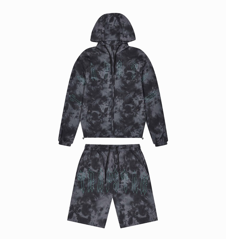 Trapstar Pigment Irongate Shorts 黒 | TS-64918