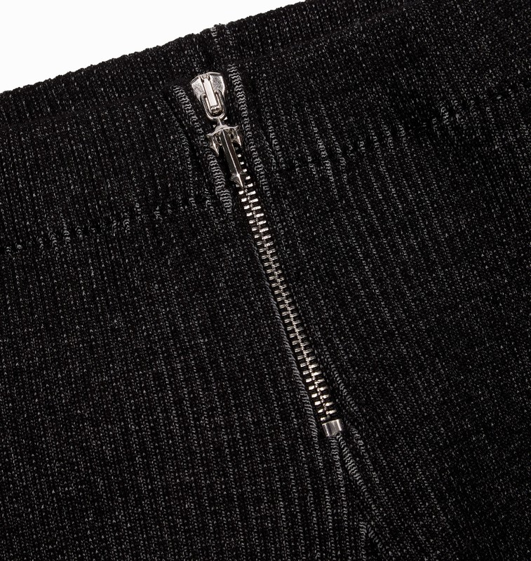 Trapstar Two Tone Rib Fitted 黒 白 | TS-64770