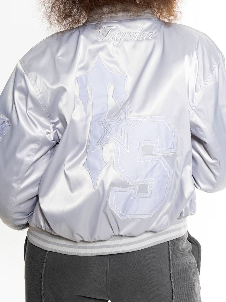 Trapstar Women’s Wildcard Stadium Jacket シルバー | TS-65164