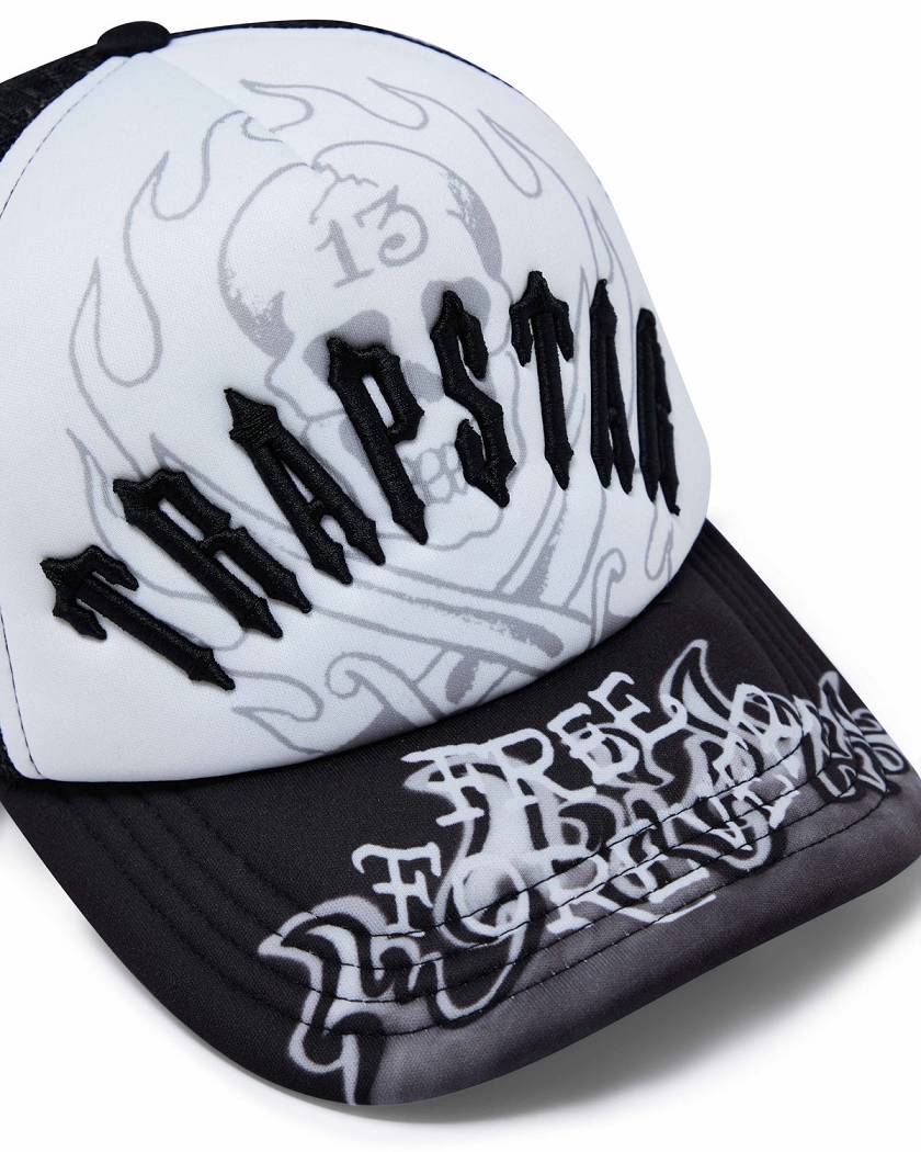 Trapstar x Ed Hardy Irongate Arch Cap 黒 | TS-65197