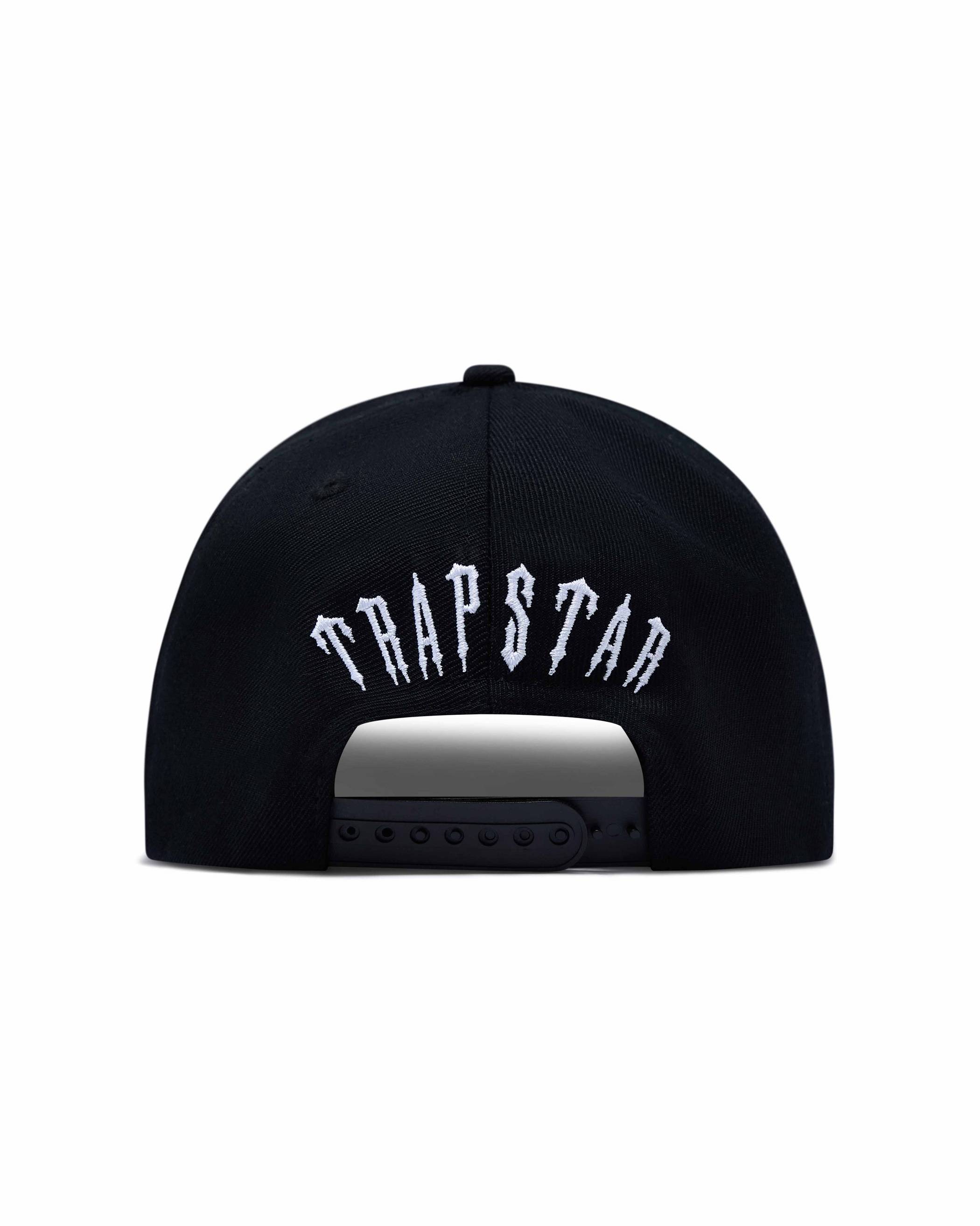 Trapstar x Ed Hardy Snapback 黒 | TS-65198